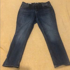 Almost New Vigoss straight jeans with stretch